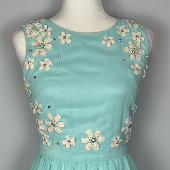 Chi Chi London Aqua Blue Green Sleeveless Party Dress Floral Applique size 4 - Picture 2 of 12